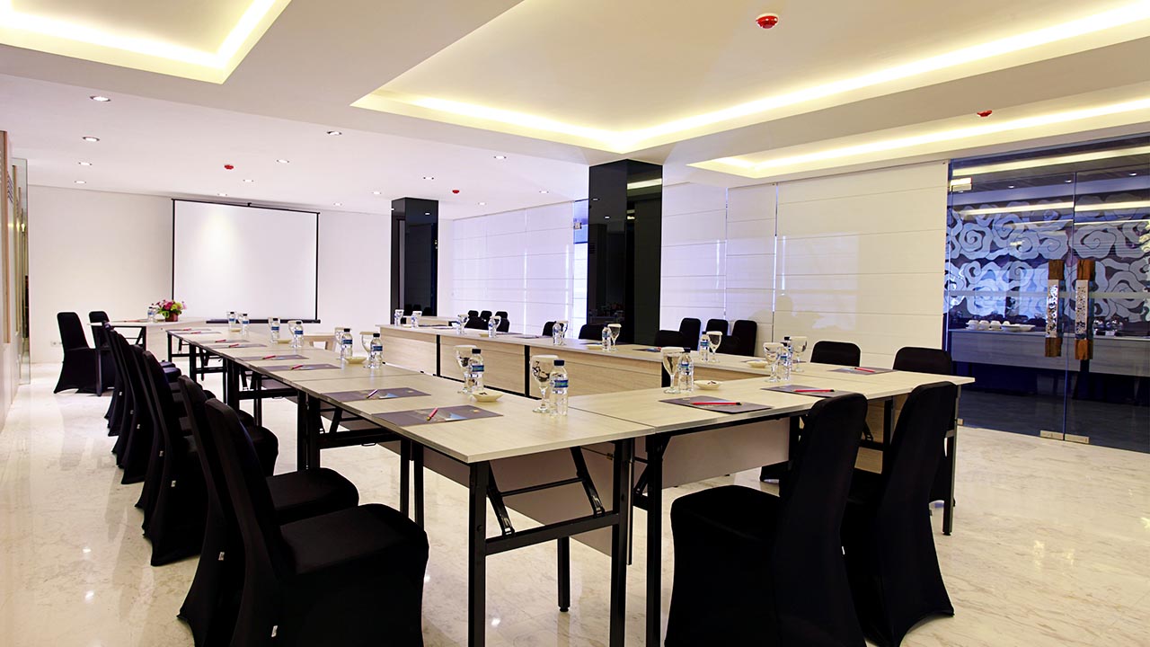 Grand Mega Resort & Spa Bali Nakula Meeting Room